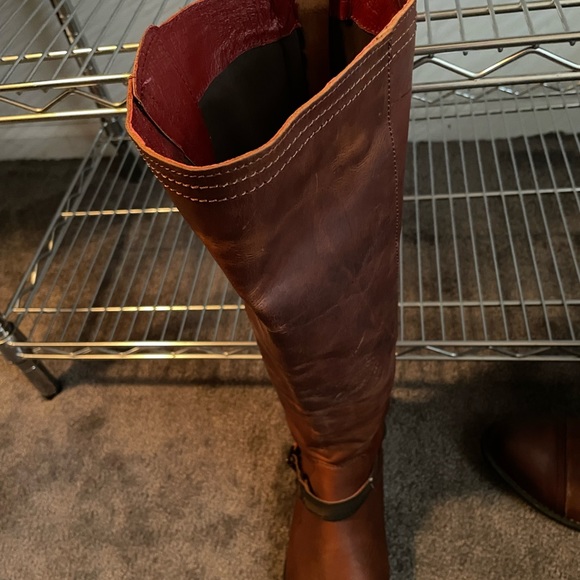 Beautiful Roadey’s in cognac only worn for about 2 hours - Picture 6 of 9